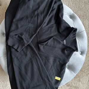 NWOT Women’s Black Sweater